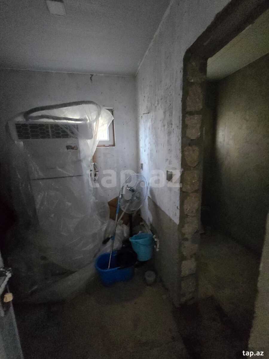 Həyət evi, Binə qəs. (10)