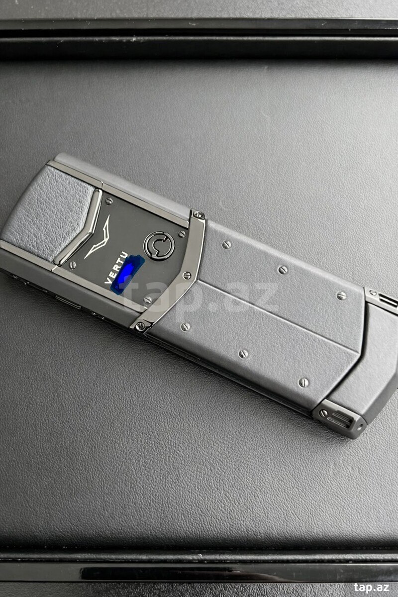 Vertu Signature S Design Pure Black White Diamonds 4GB (3)