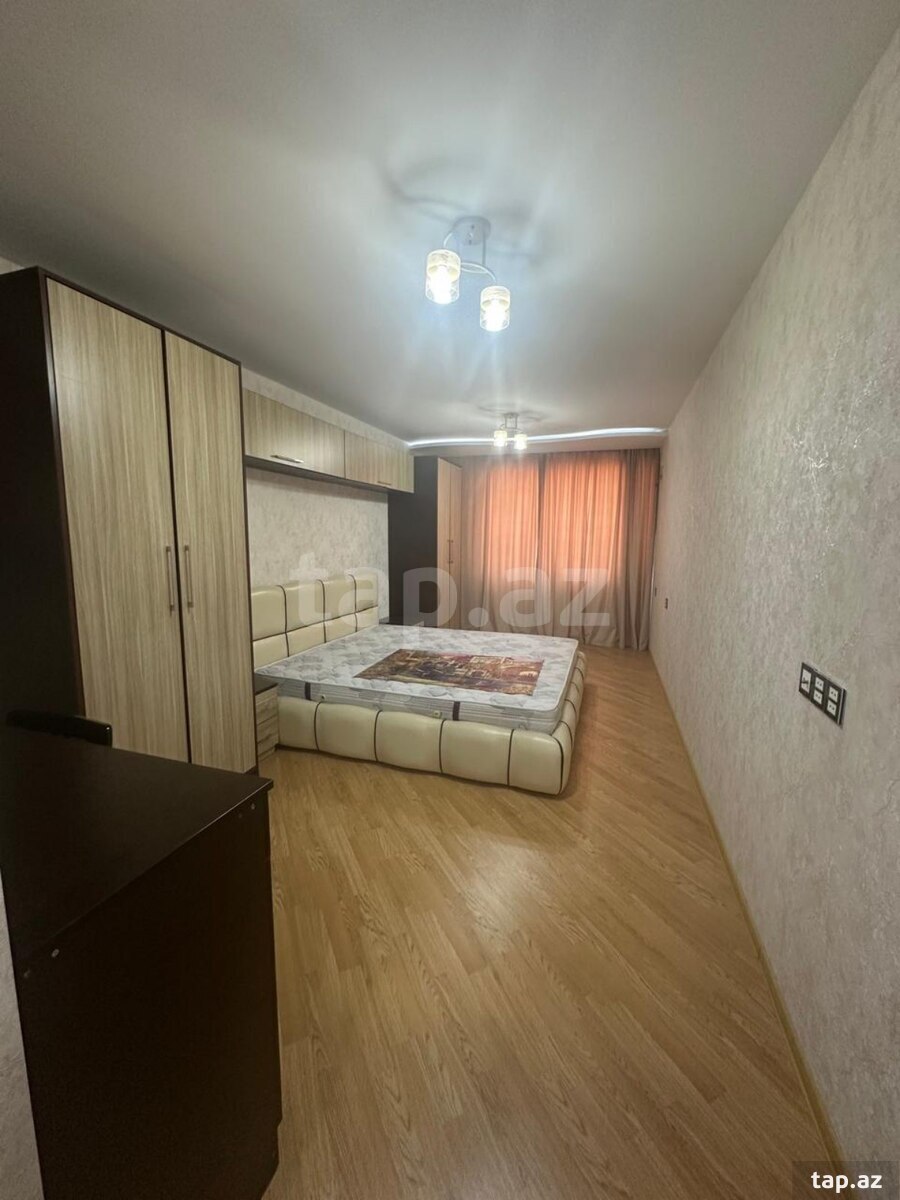 3-otaqlı yeni tikili, Ə. Əliyev küç., 130 m²