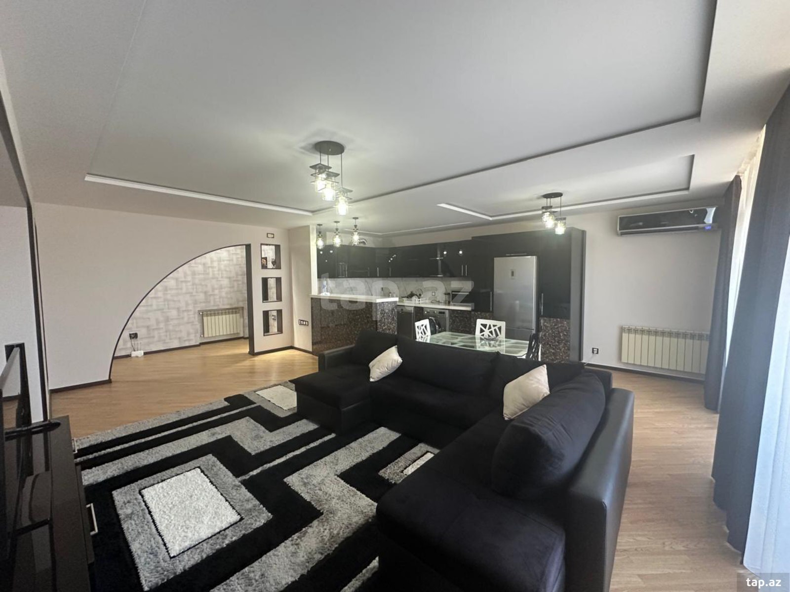 3-otaqlı yeni tikili, Ə. Əliyev küç., 130 m²