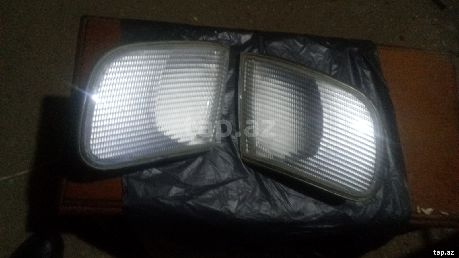 Audi 100 dönmə işıqları (2)