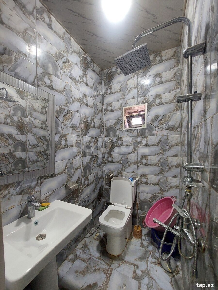 Həyət evi, Binə qəs. (13)