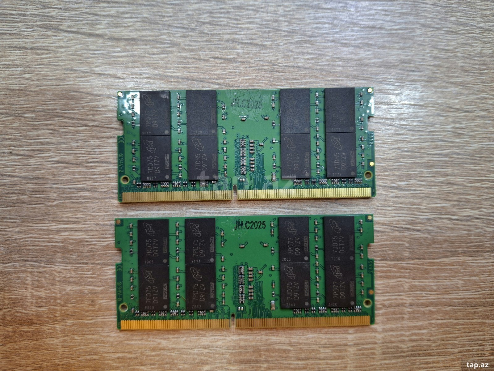 Operativ yaddaş Kingston DDR4 3200 16GB RAM (2)