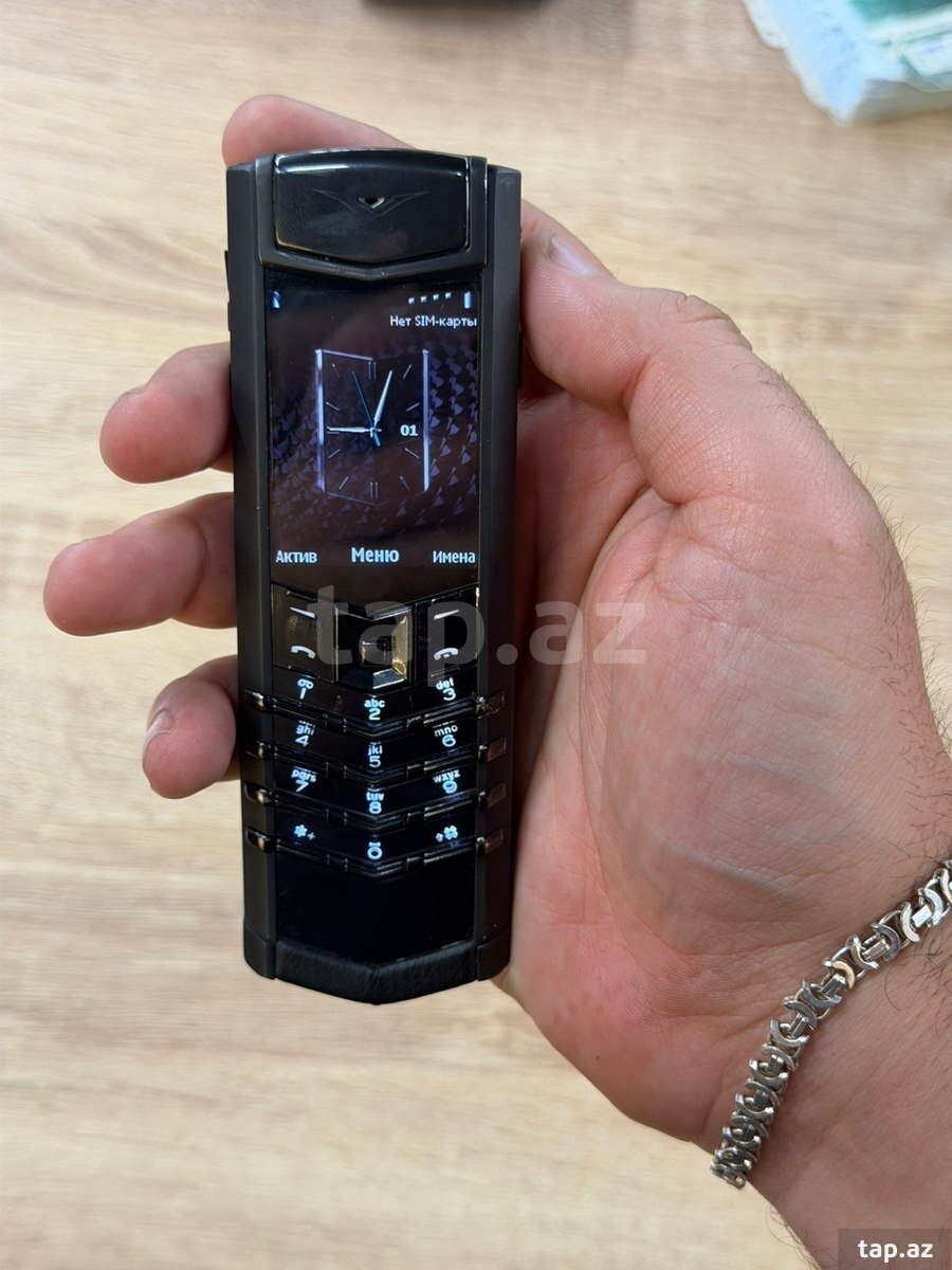 Vertu Signature S Design Pure Black 4GB (7)
