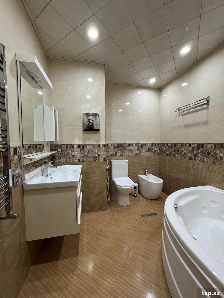 3-otaqlı yeni tikili, Bakıxanov qəs., 147 m² (16)