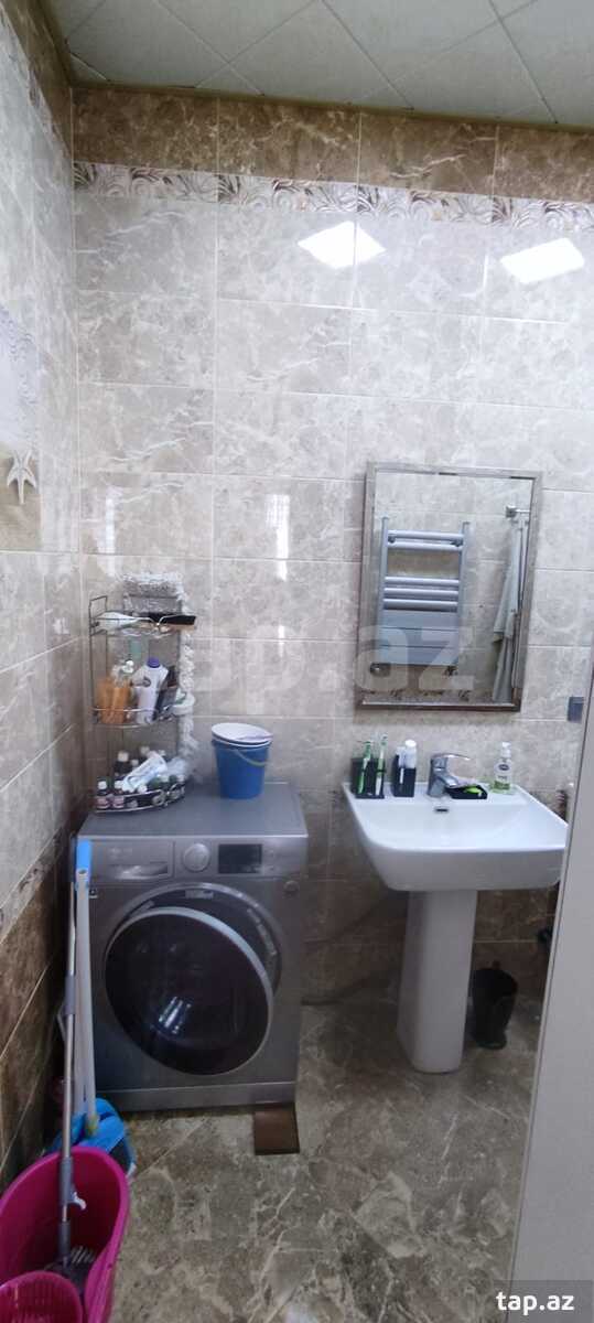 Həyət evi, Novxanı qəs. (28)