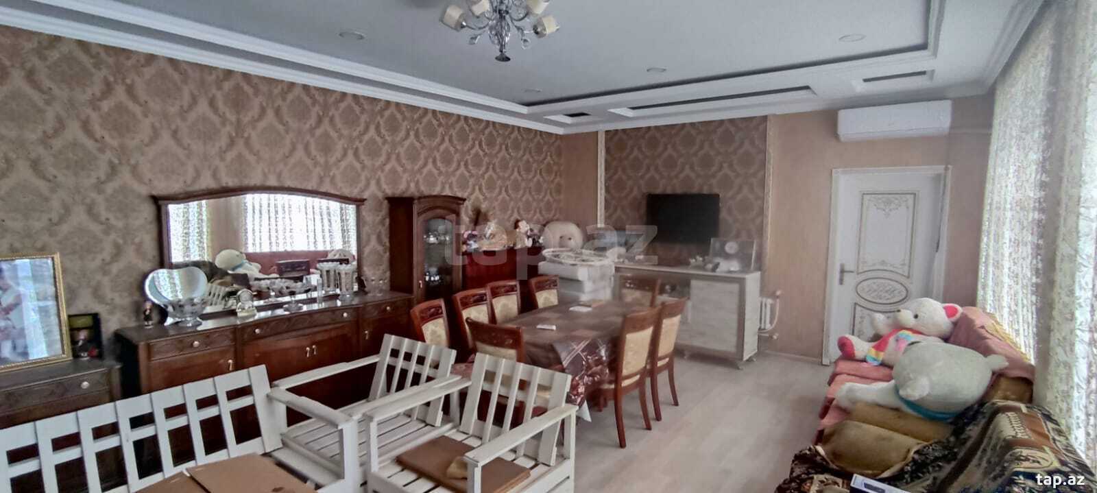 Həyət evi, Novxanı qəs. (15)