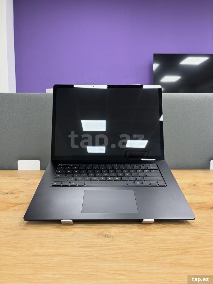 Microsoft Surface Leptop Black Ryzen 7, RX Vega 11 Graphics, SSD 1TB, RAM 32GB, 15" (2)