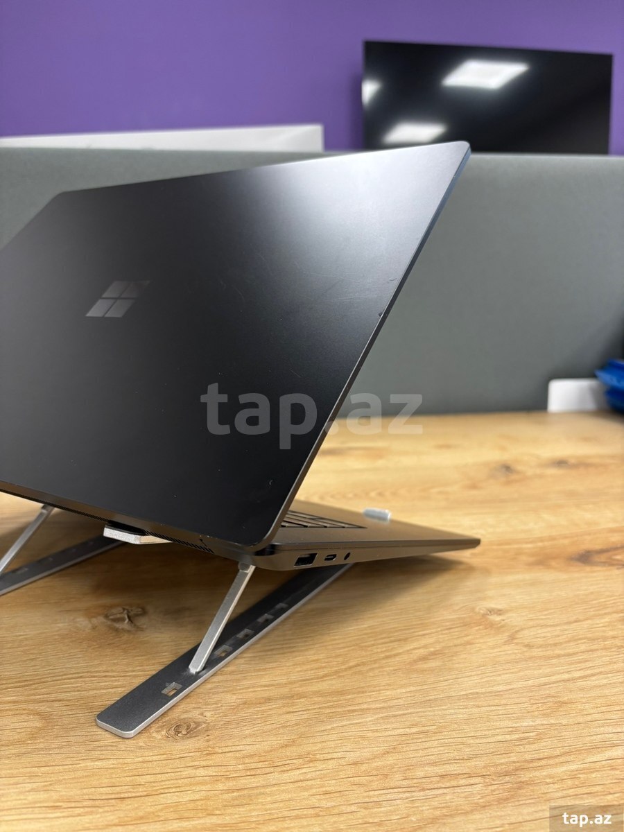 Microsoft Surface Leptop Black Ryzen 7, RX Vega 11 Graphics, SSD 1TB, RAM 32GB, 15" (5)