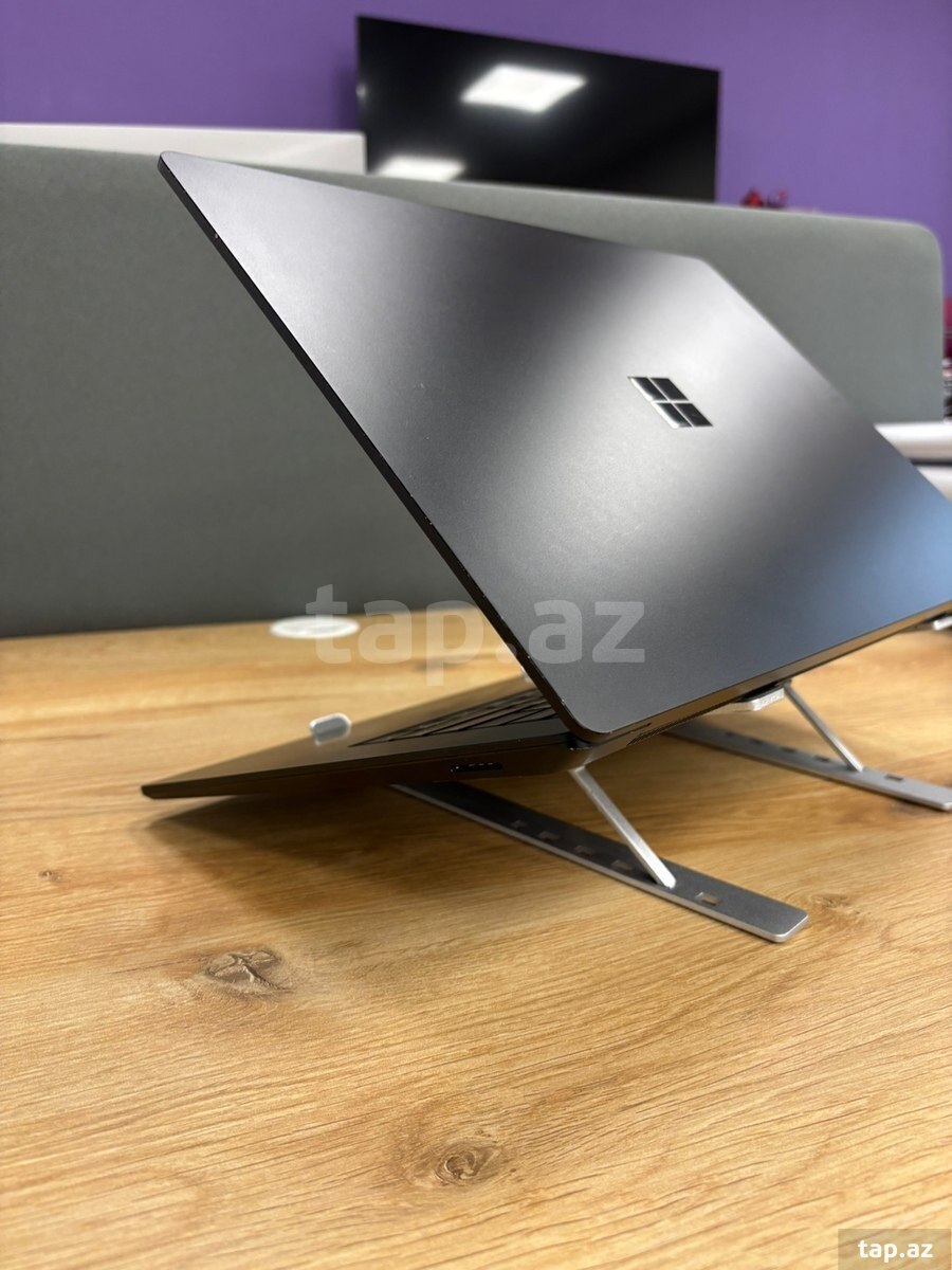 Microsoft Surface Leptop Black Ryzen 7, RX Vega 11 Graphics, SSD 1TB, RAM 32GB, 15" (4)