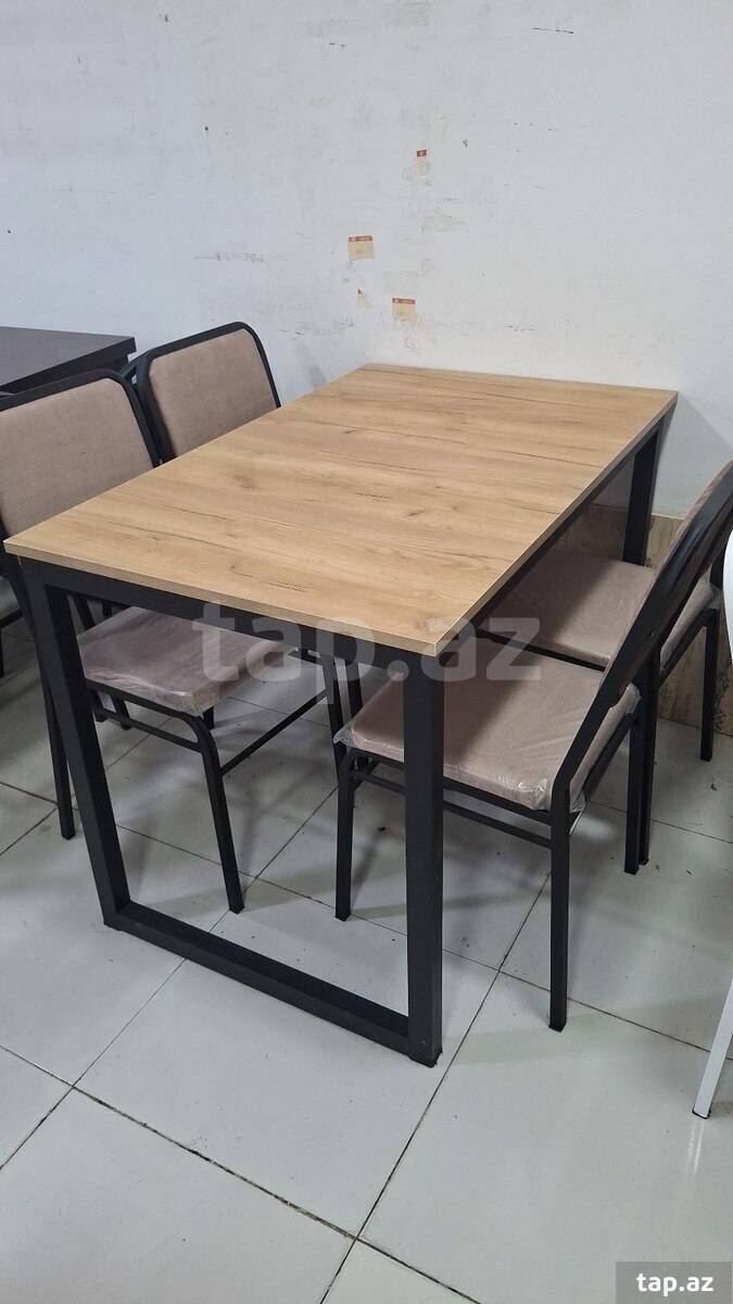 Masa və oturacaqlar (16)