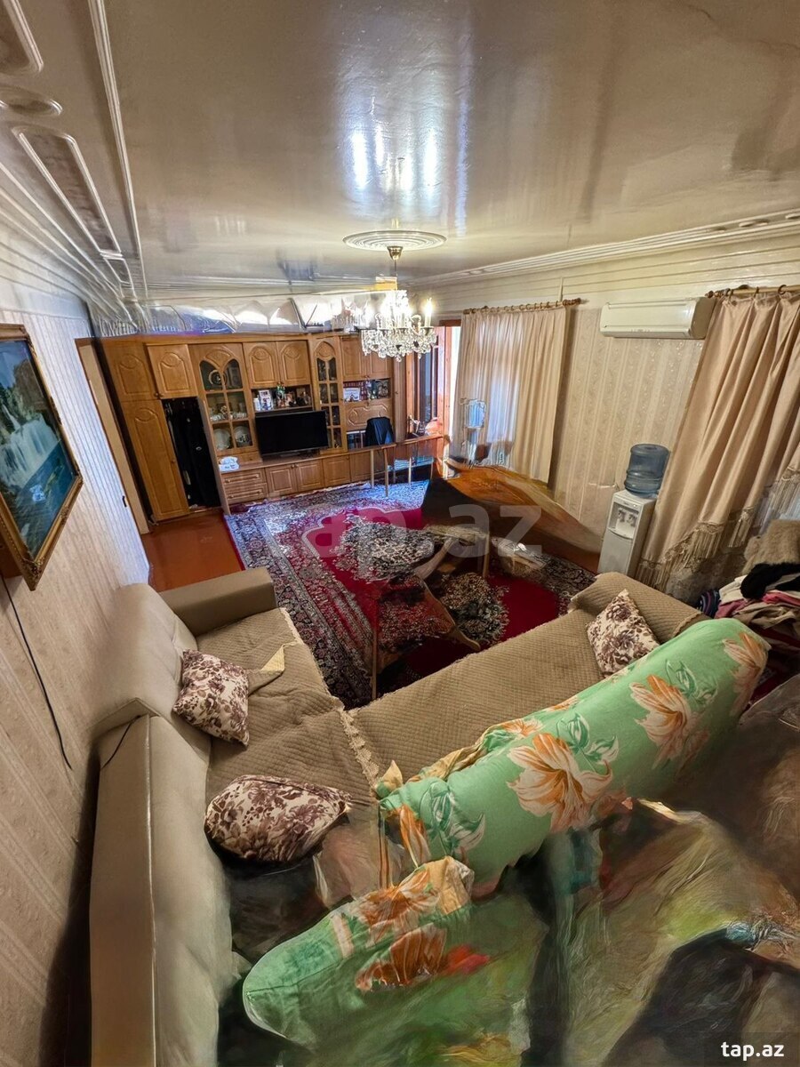 4-otaqlı mənzil, Qaraçuxur qəs., 90 m²