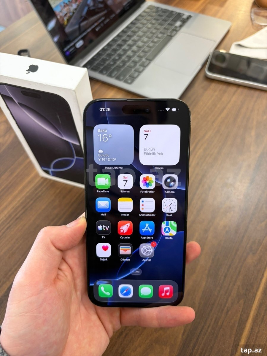 Apple iPhone 16 Pro Max Black Titanium 1TB/8GB (5)