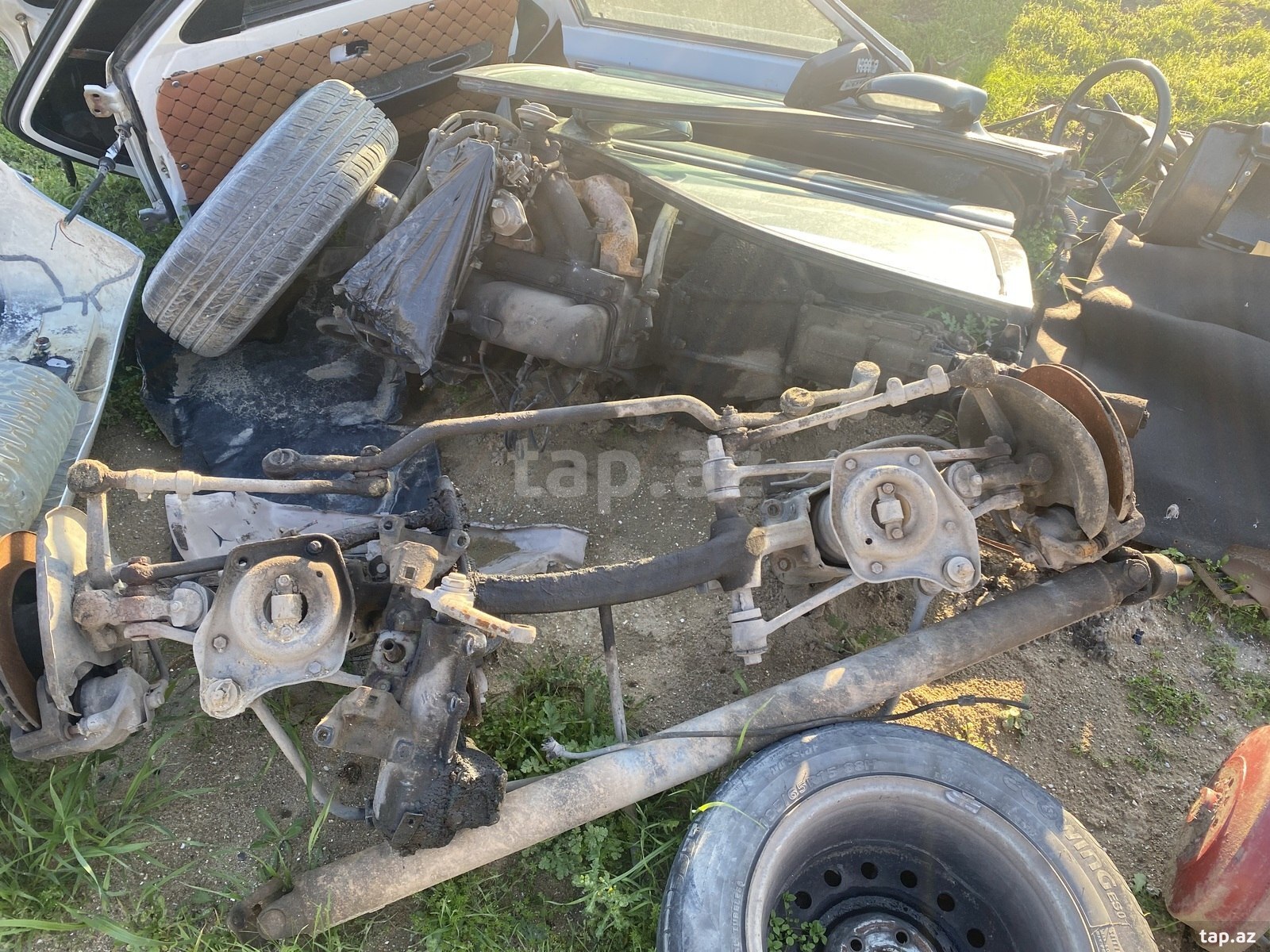 Gaz 24 ehtiyat hissələri (3)