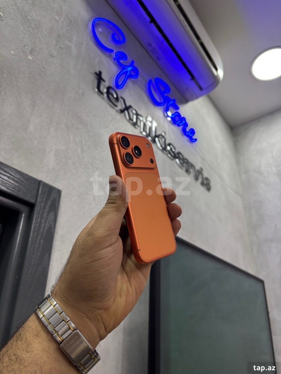 Apple iPhone 17 Pro Cosmic Orange 256GB/12GB