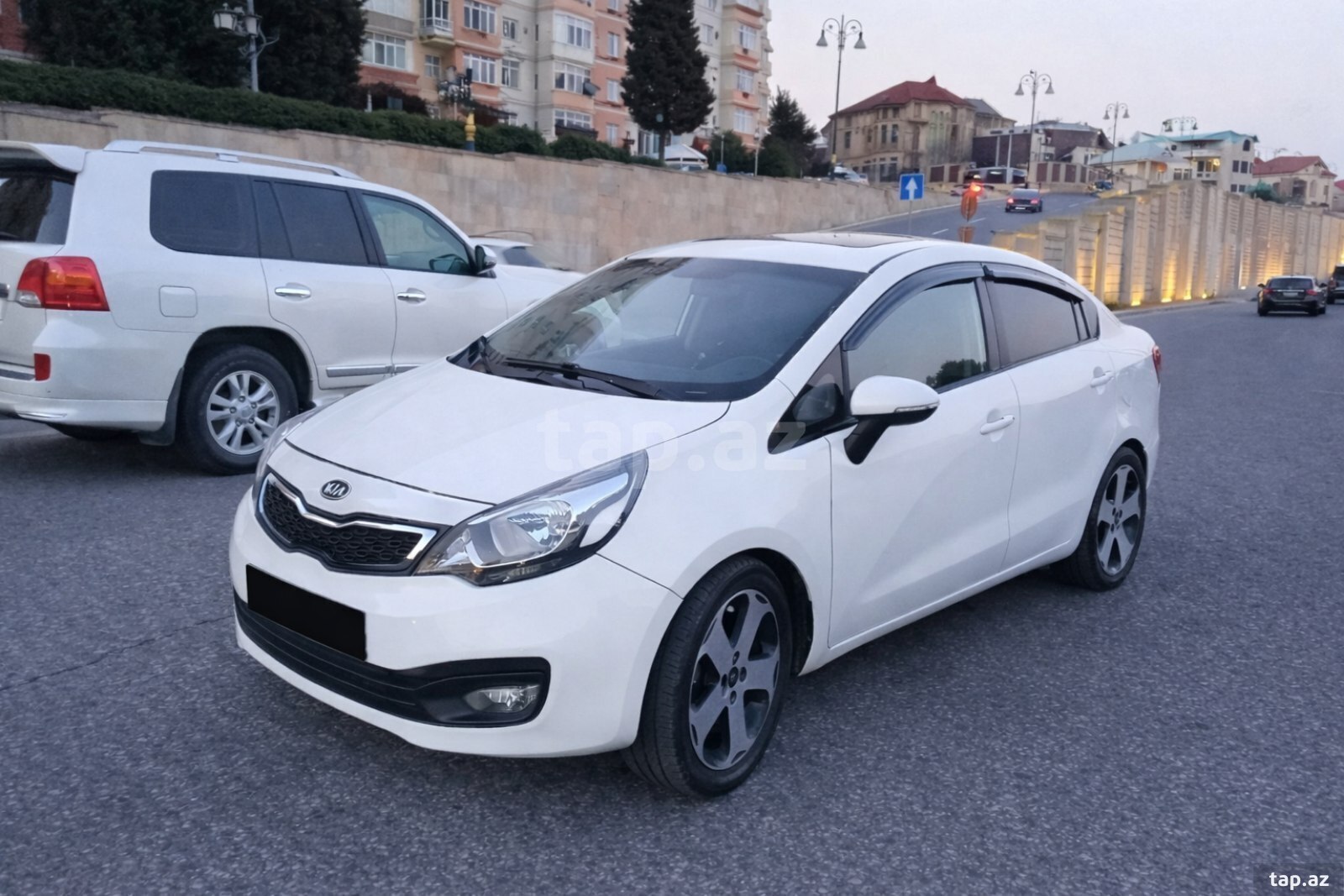 2-ci miniatür