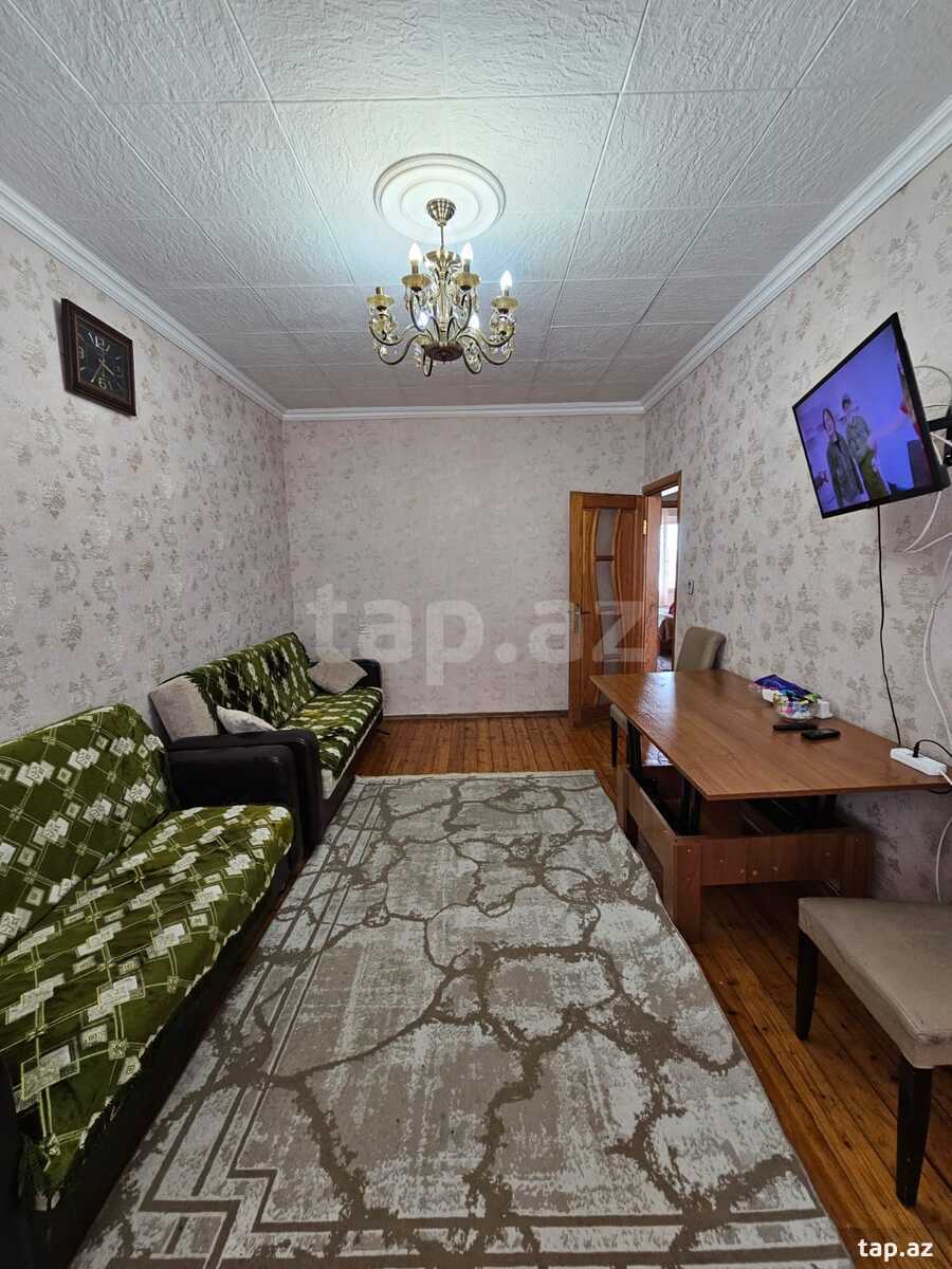 3-otaqlı mənzil, 8-ci mkr., 70 m²