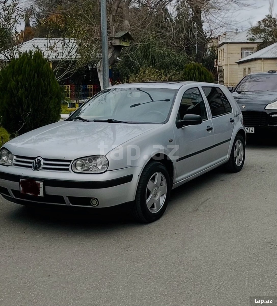 Volkswagen Golf, 2000 il