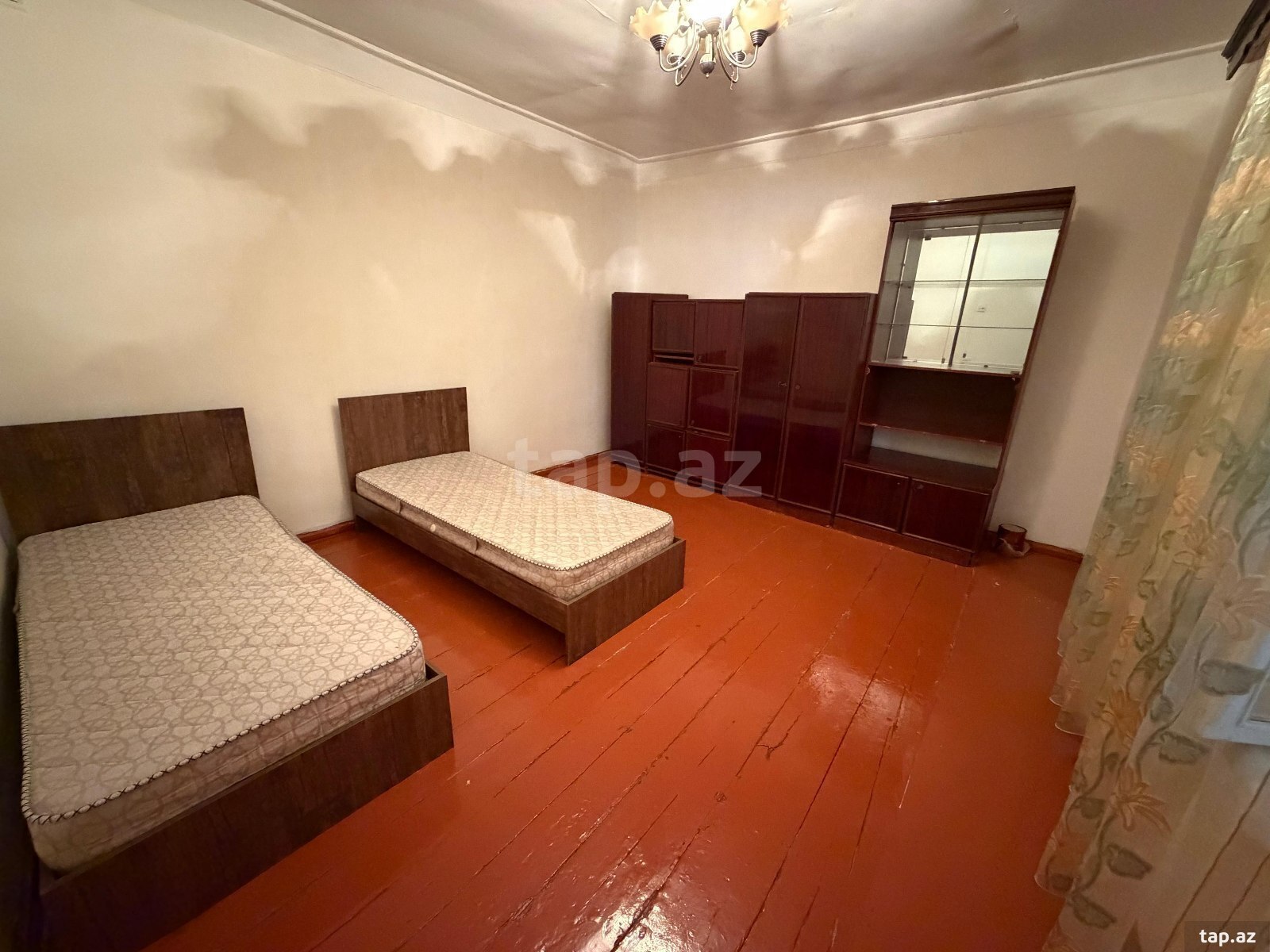 3 otaqlı həyət evi satılır, Səbail, Bakı