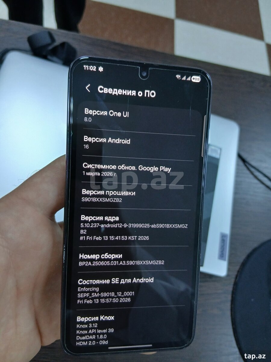 Samsung Galaxy S22 5G Violet 128GB/8GB (5)
