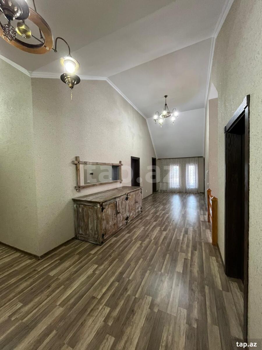 Villa, Quba r.