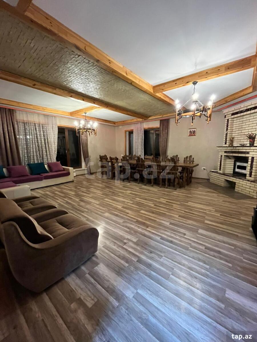 Villa, Quba r.