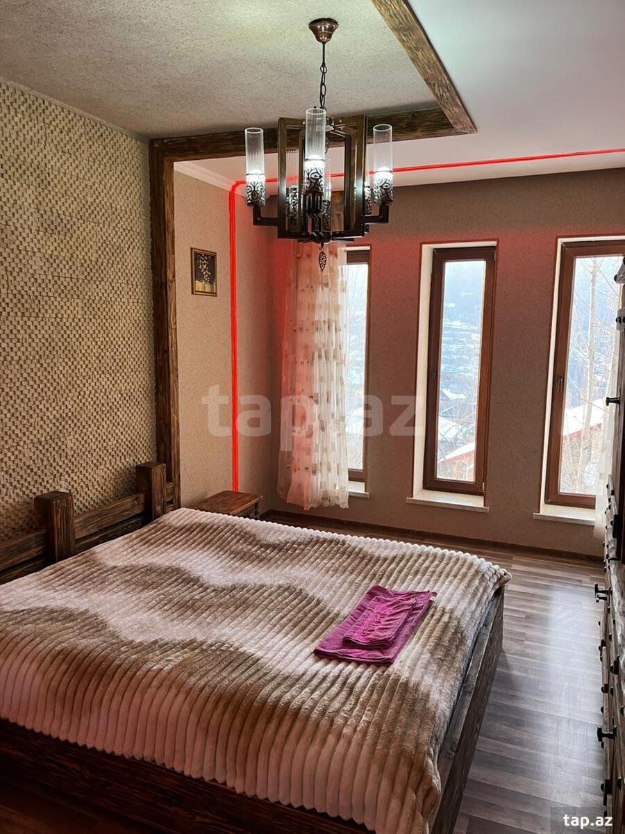 Villa, Quba r.