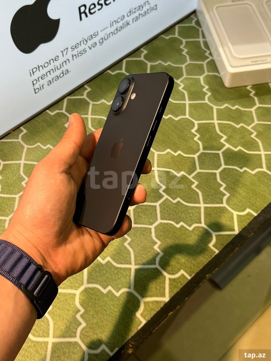 Apple iPhone 16 Black 128GB/8GB (6)
