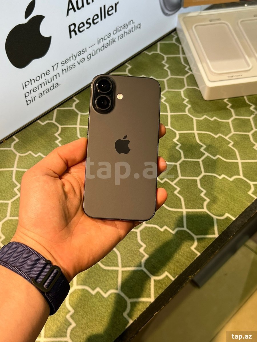 Apple iPhone 16 Black 128GB/8GB