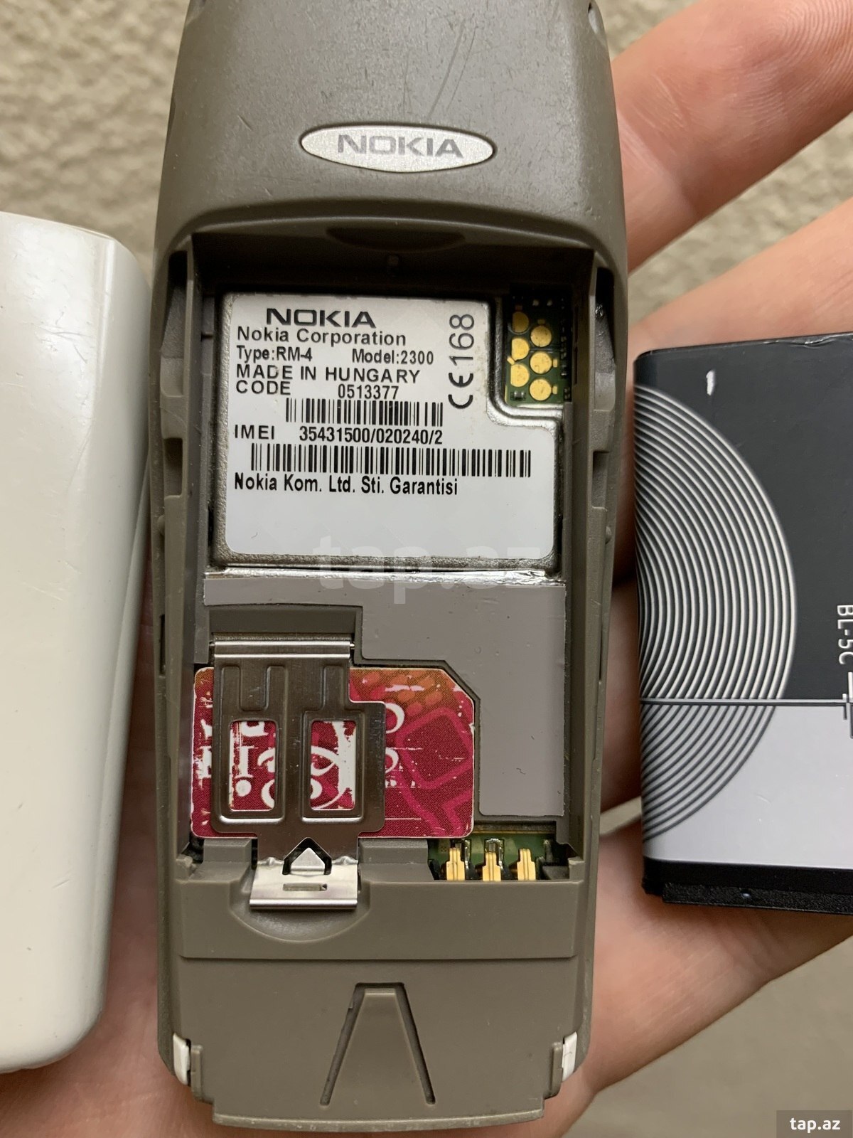 Nokia 2300 (2)