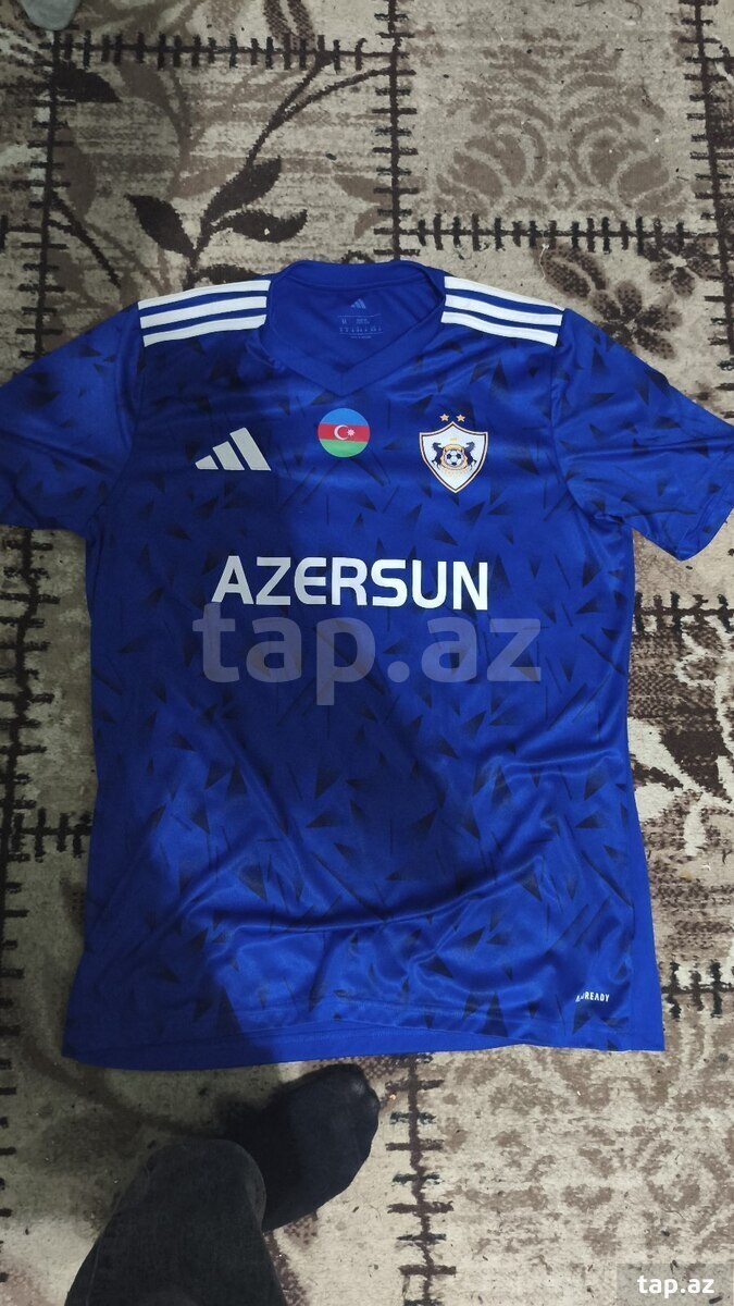 Qarabağ Musa Qurbanlı forması 22 nömrə