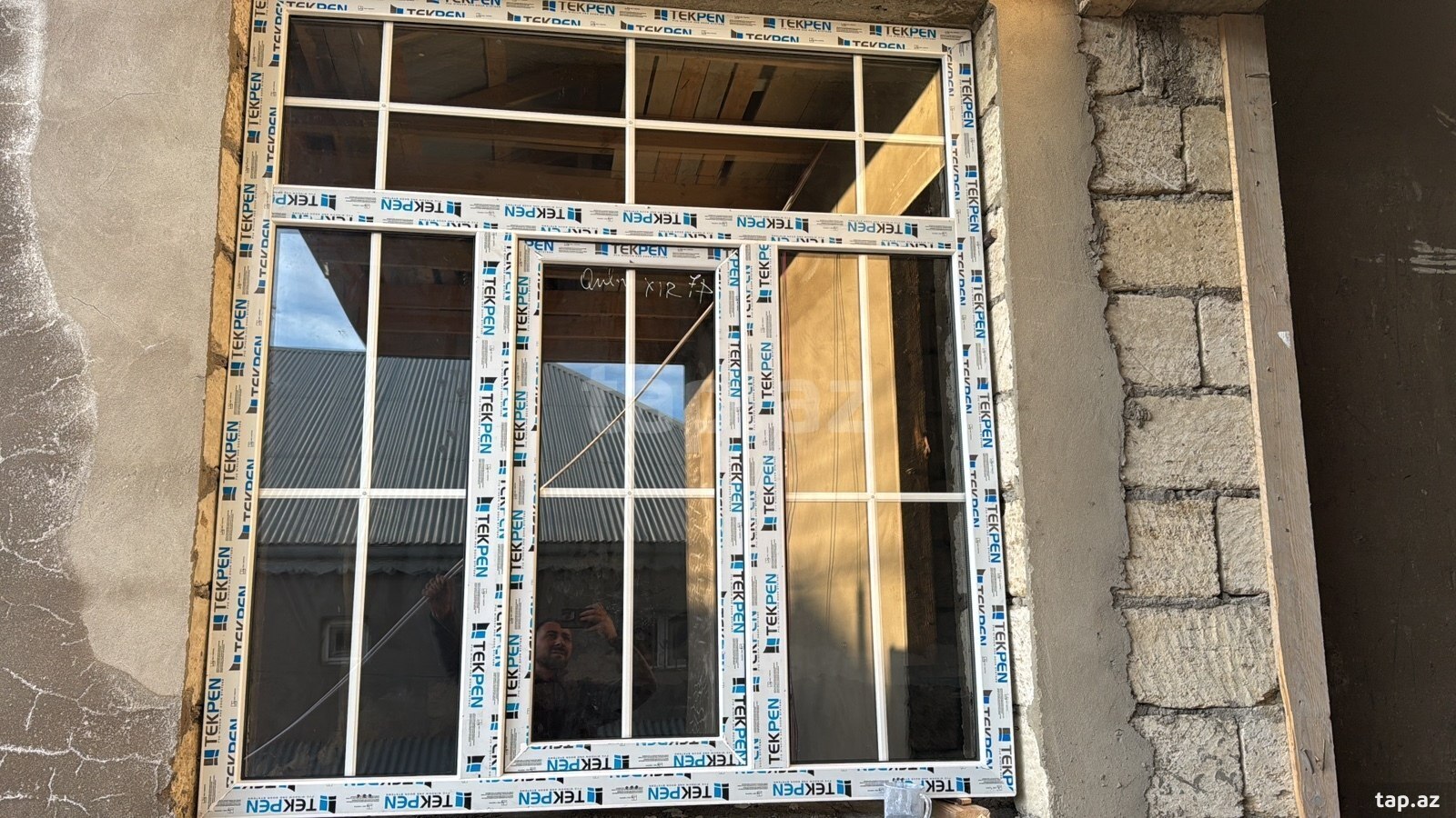 Plastik qapı və pəncərə (34)
