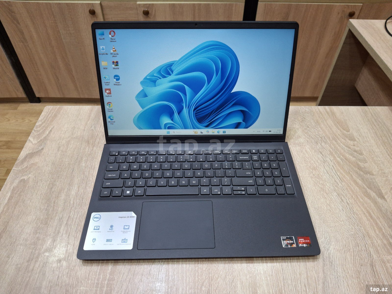 Noutbuk Dell Insprion 15 3515