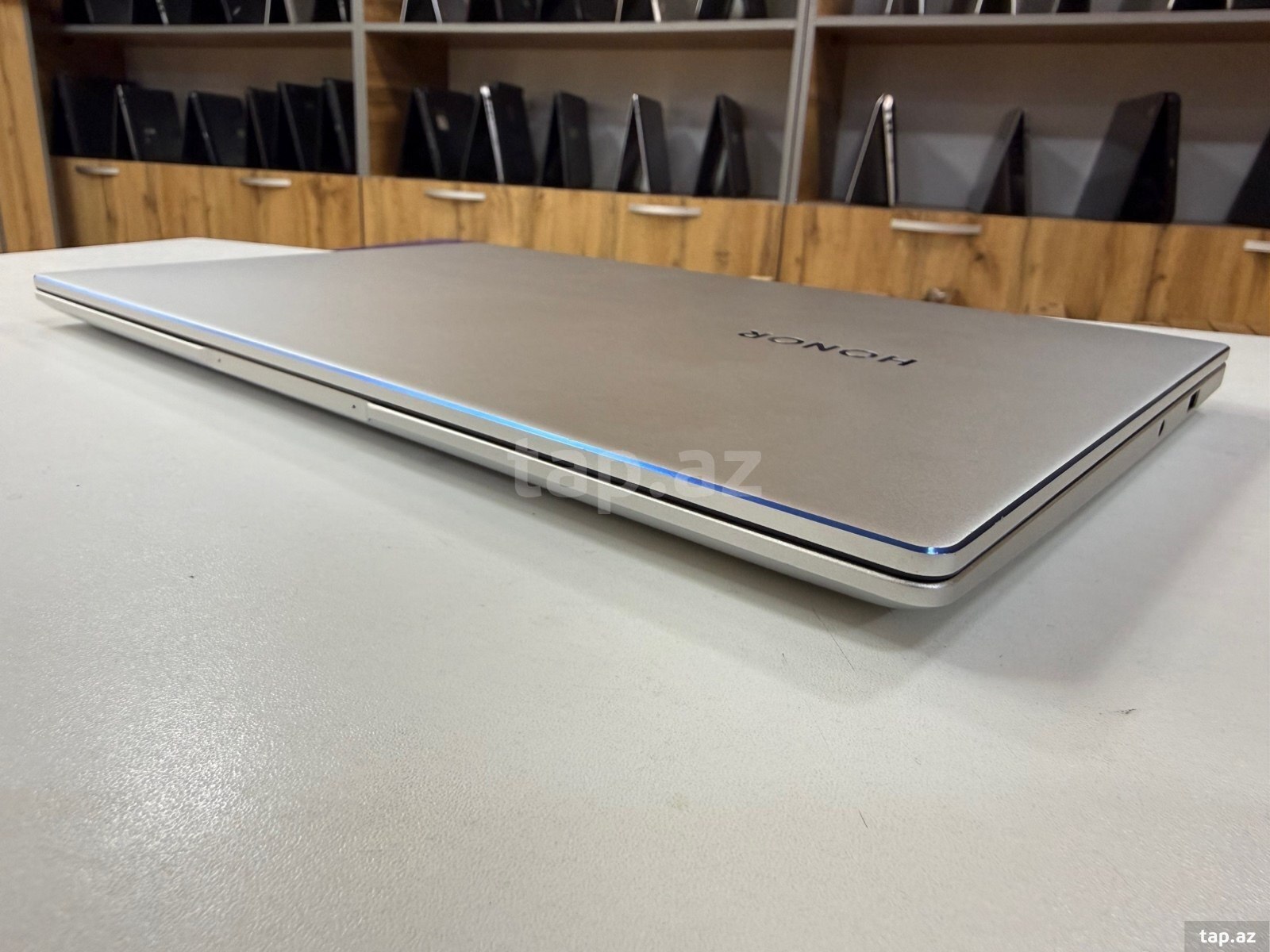 Noutbuk Honor Ryzen 7 (7)