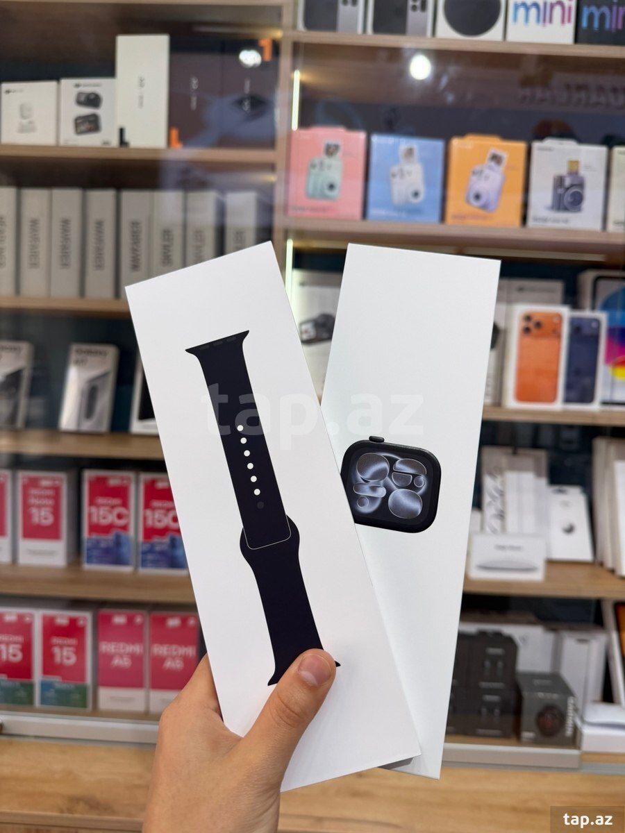 Apple Watch Series 11 (42mm) Jet Black (3)