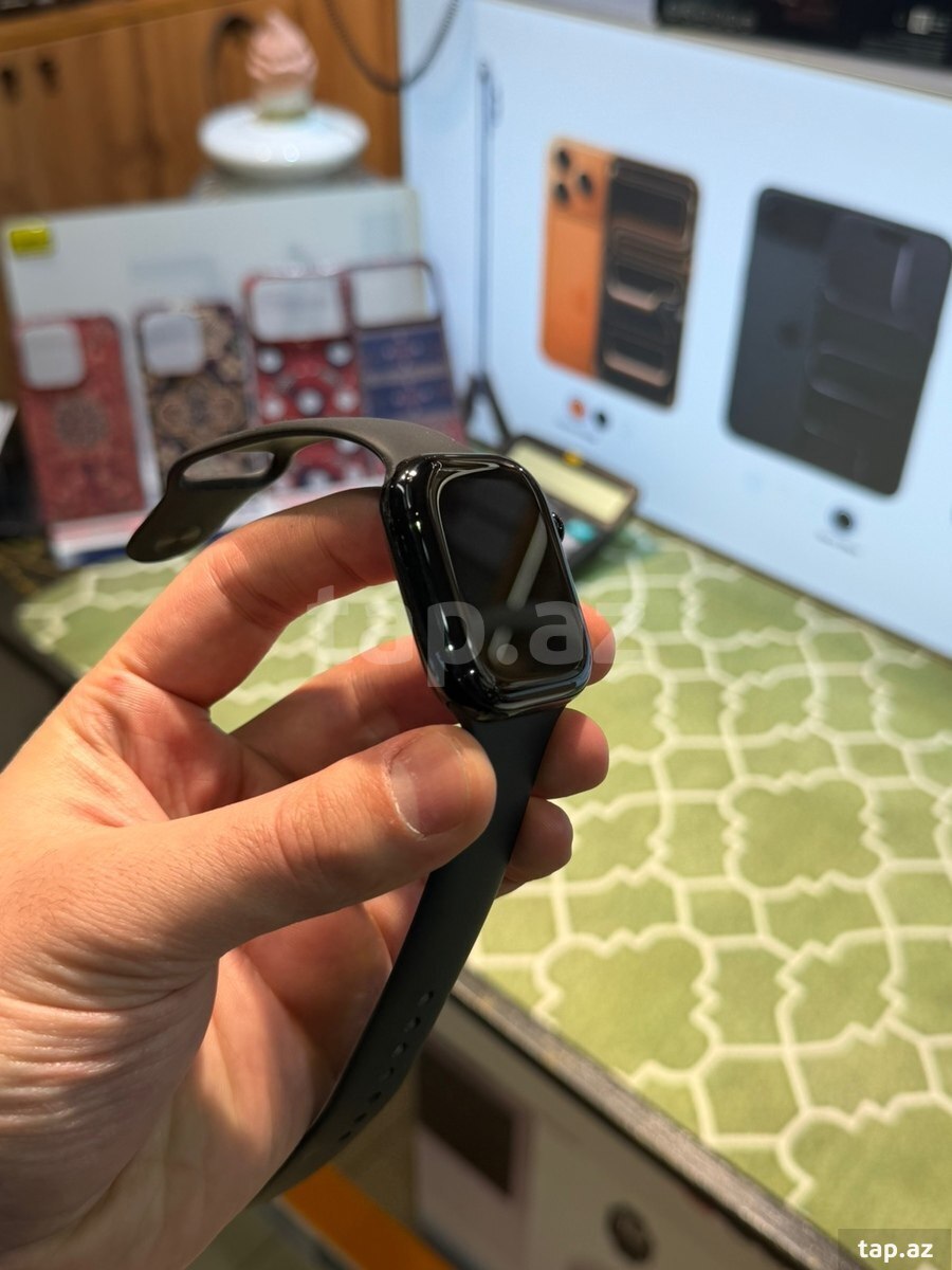 Apple Watch Series 11 Aluminum Jet Black 46mm (3)