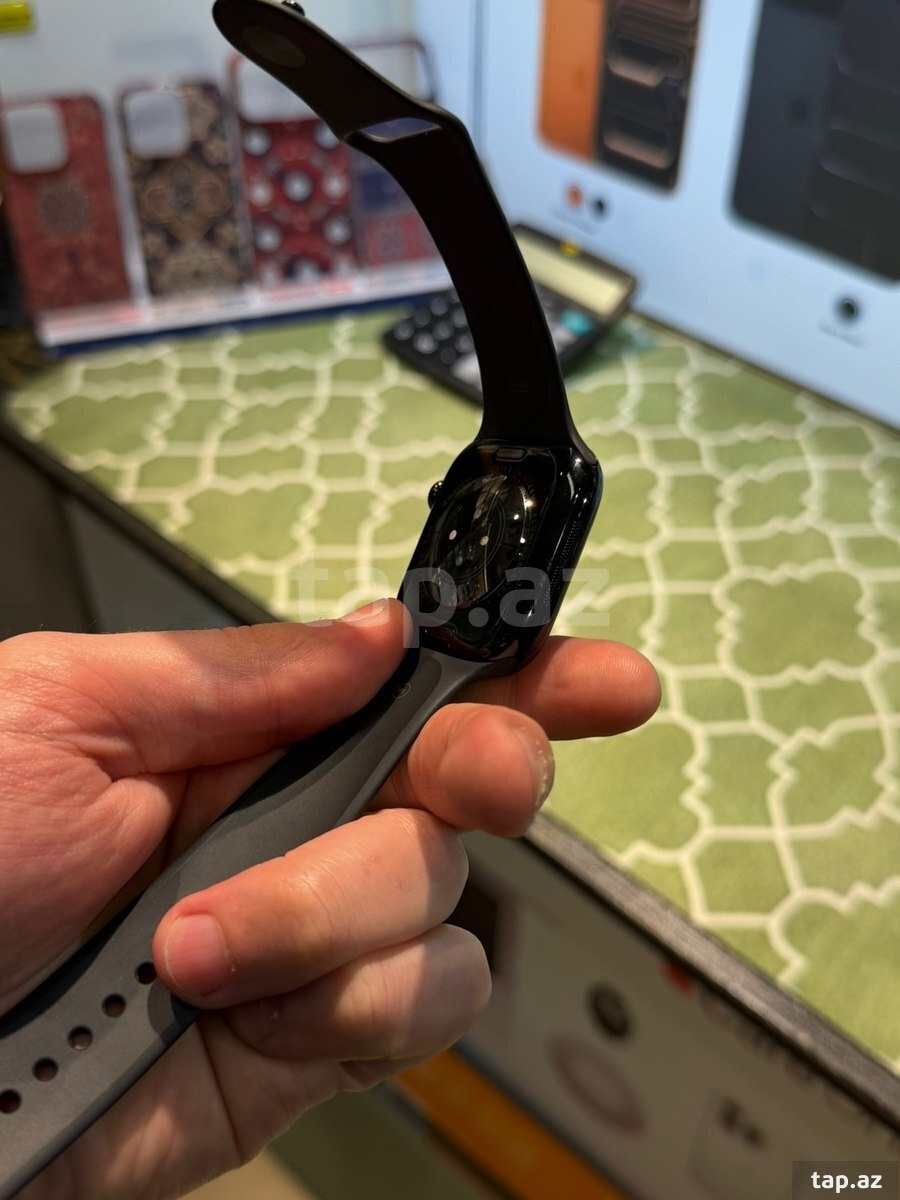 Apple Watch Series 11 Aluminum Jet Black 46mm (7)