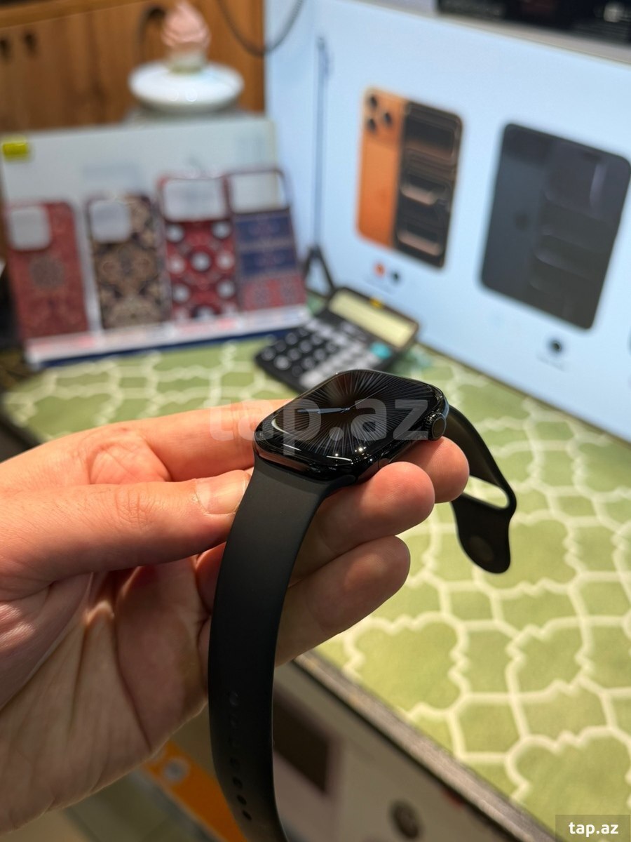 Apple Watch Series 11 Aluminum Jet Black 46mm (5)