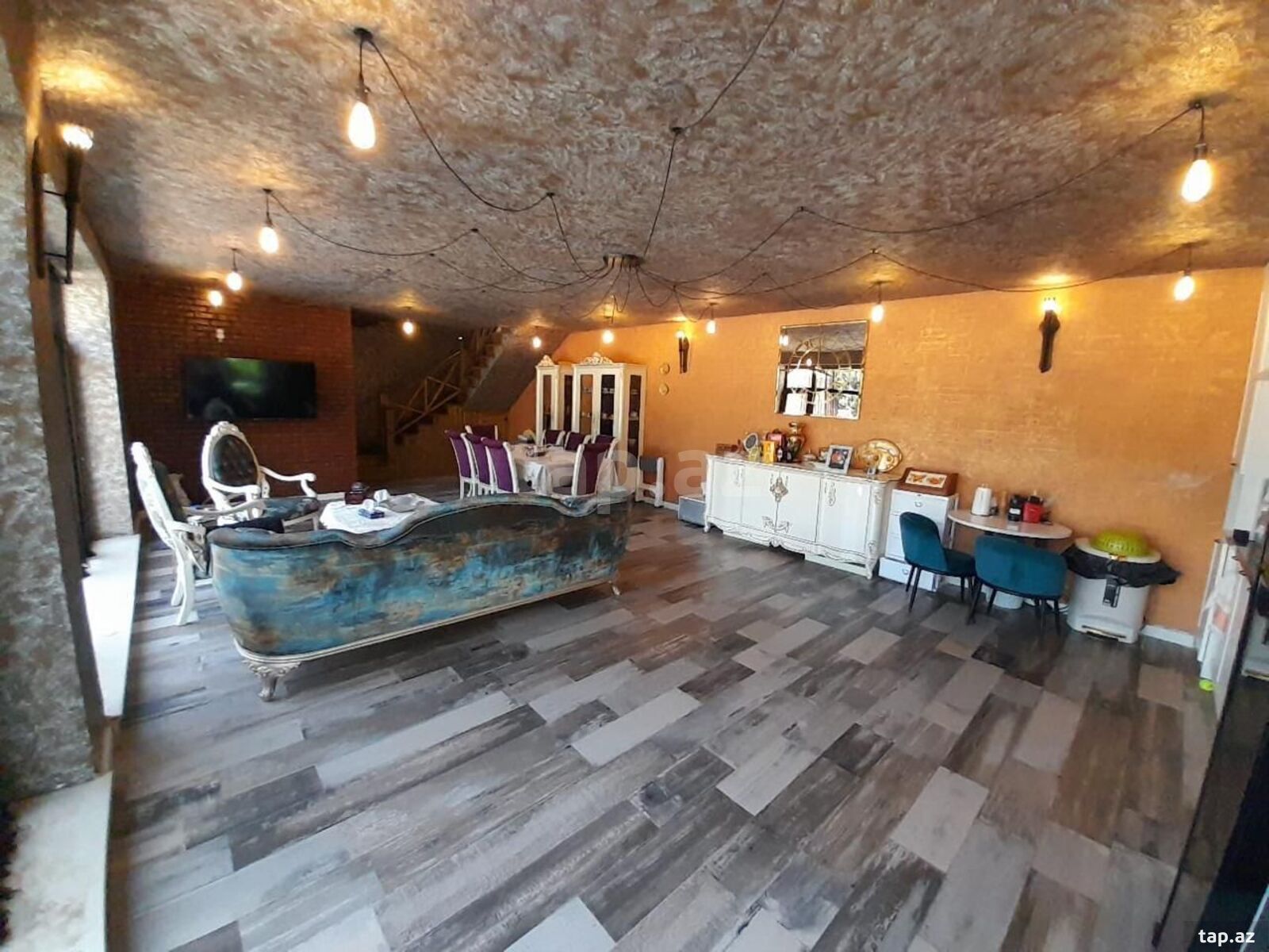 Həyət evi, Novxanı qəs. (4)