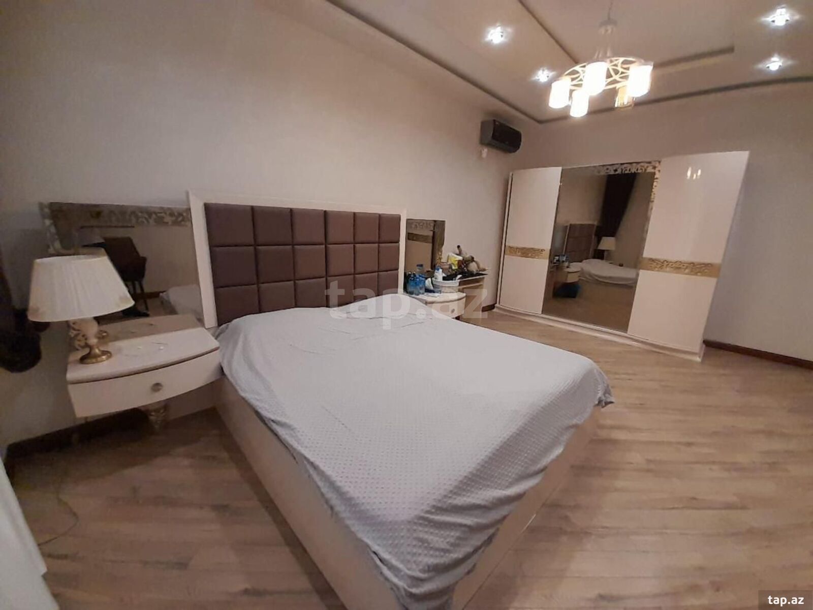 Həyət evi, Novxanı qəs. (10)
