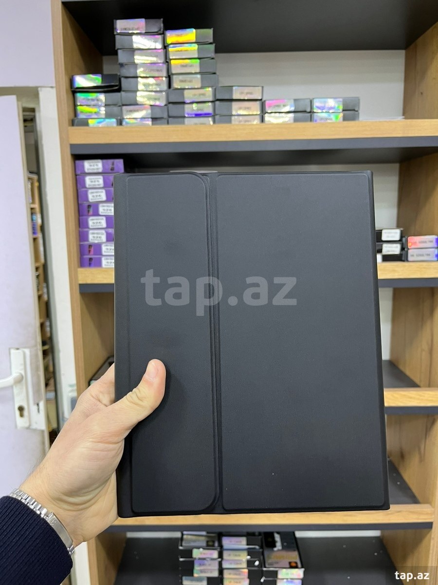 Protected keyboard case (30)