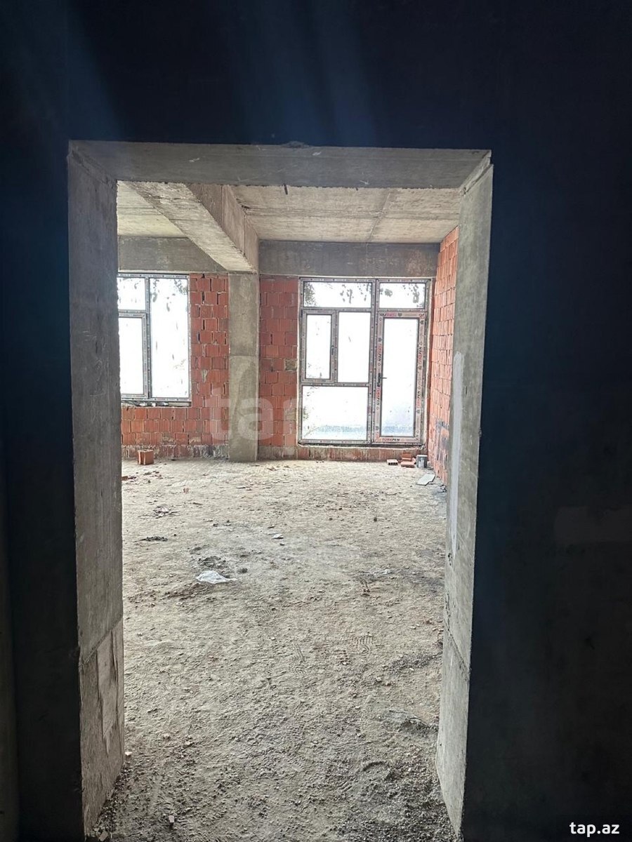 3-otaqlı yeni tikili, 28 May m., 145 m²