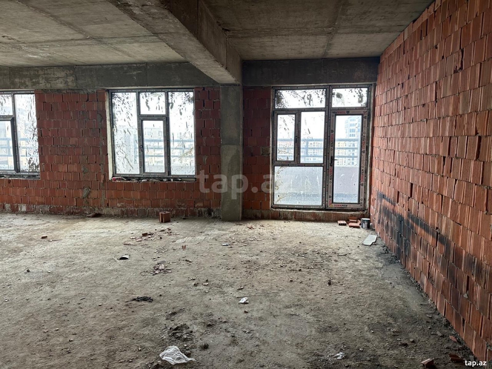 3-otaqlı yeni tikili, 28 May m., 145 m²