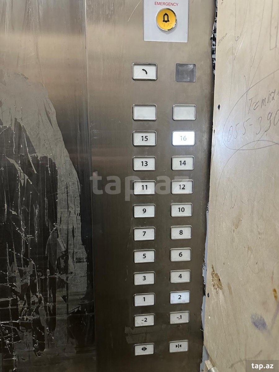 3-otaqlı yeni tikili, 28 May m., 145 m²