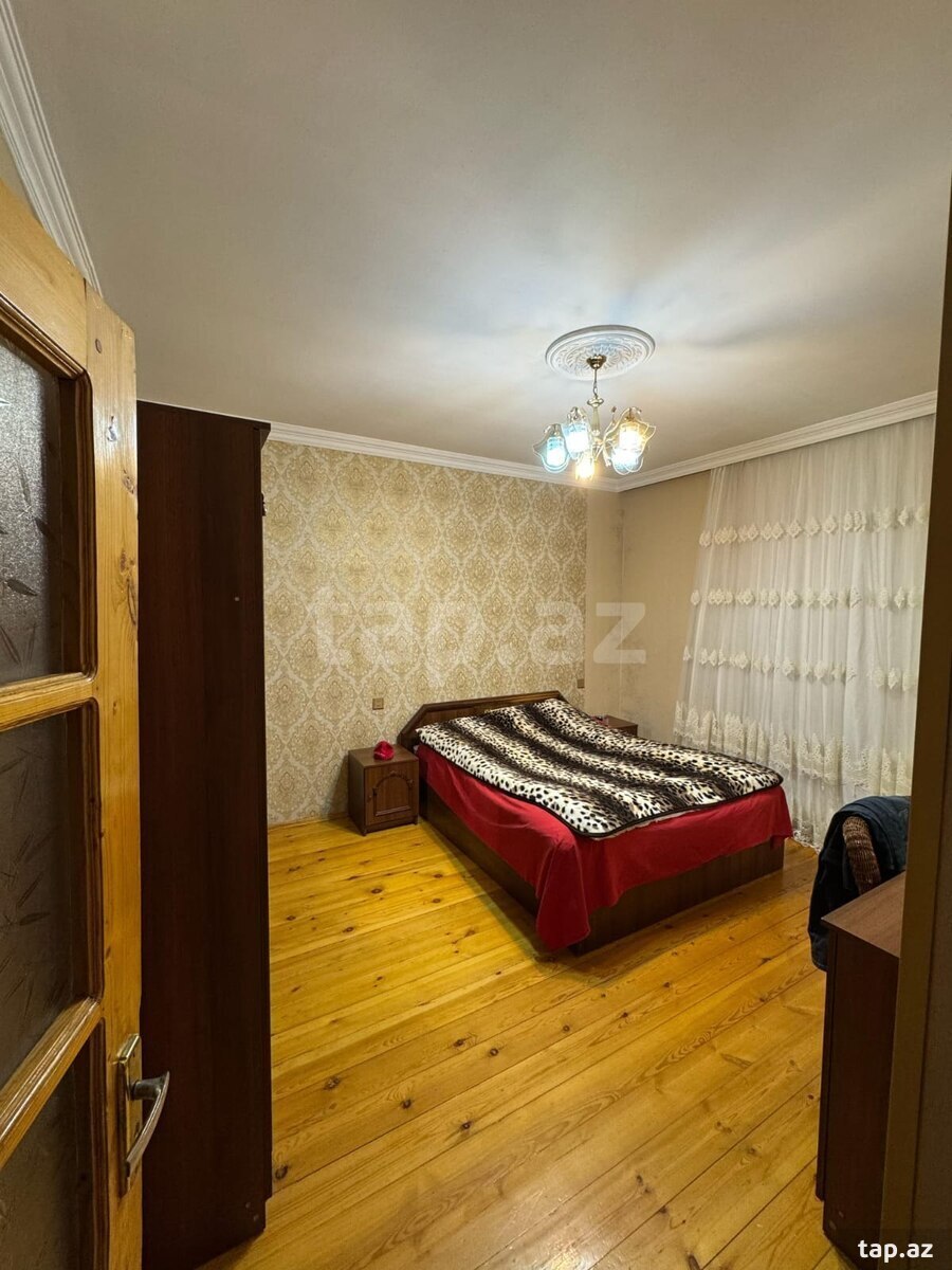 Həyət evi, Buzovna qəs. (6)