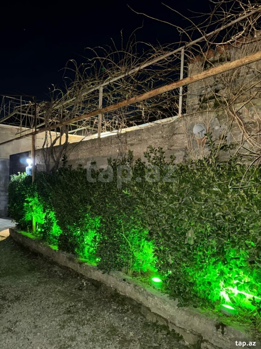 Həyət evi, Buzovna qəs. (11)