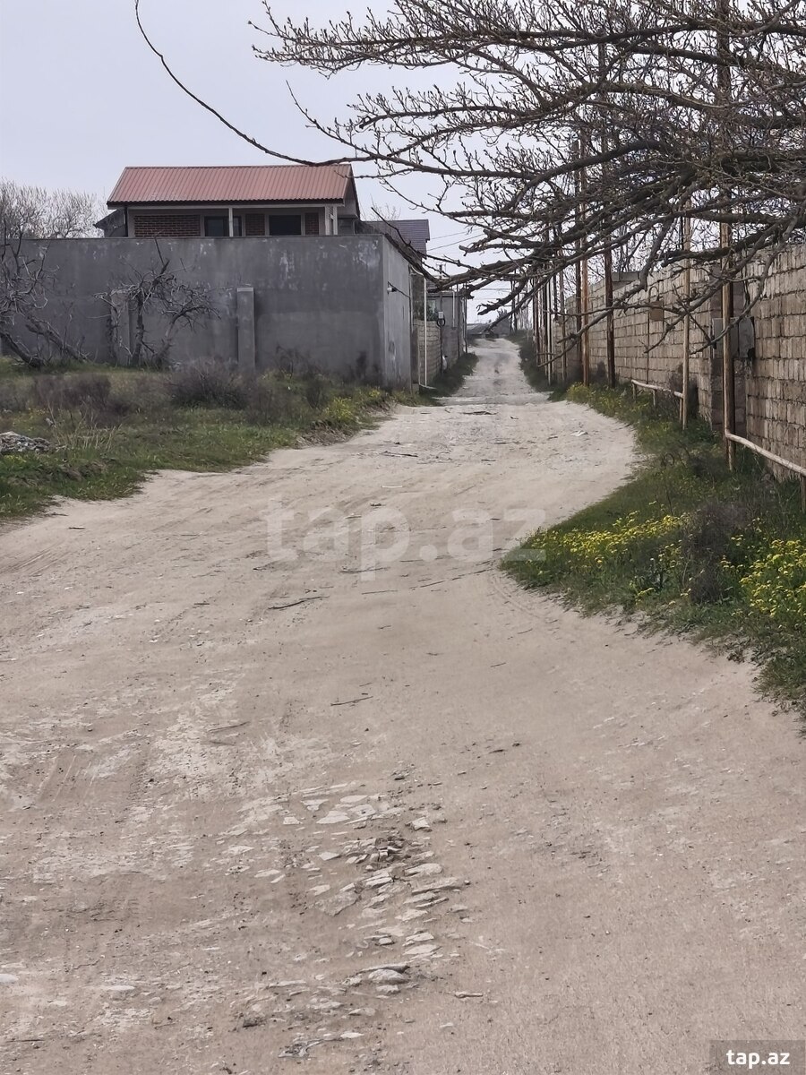 12 sot torpaq sahəsi, Ləhic bağları (13)