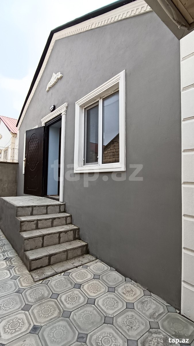Həyət evi, Binə qəs. (2)