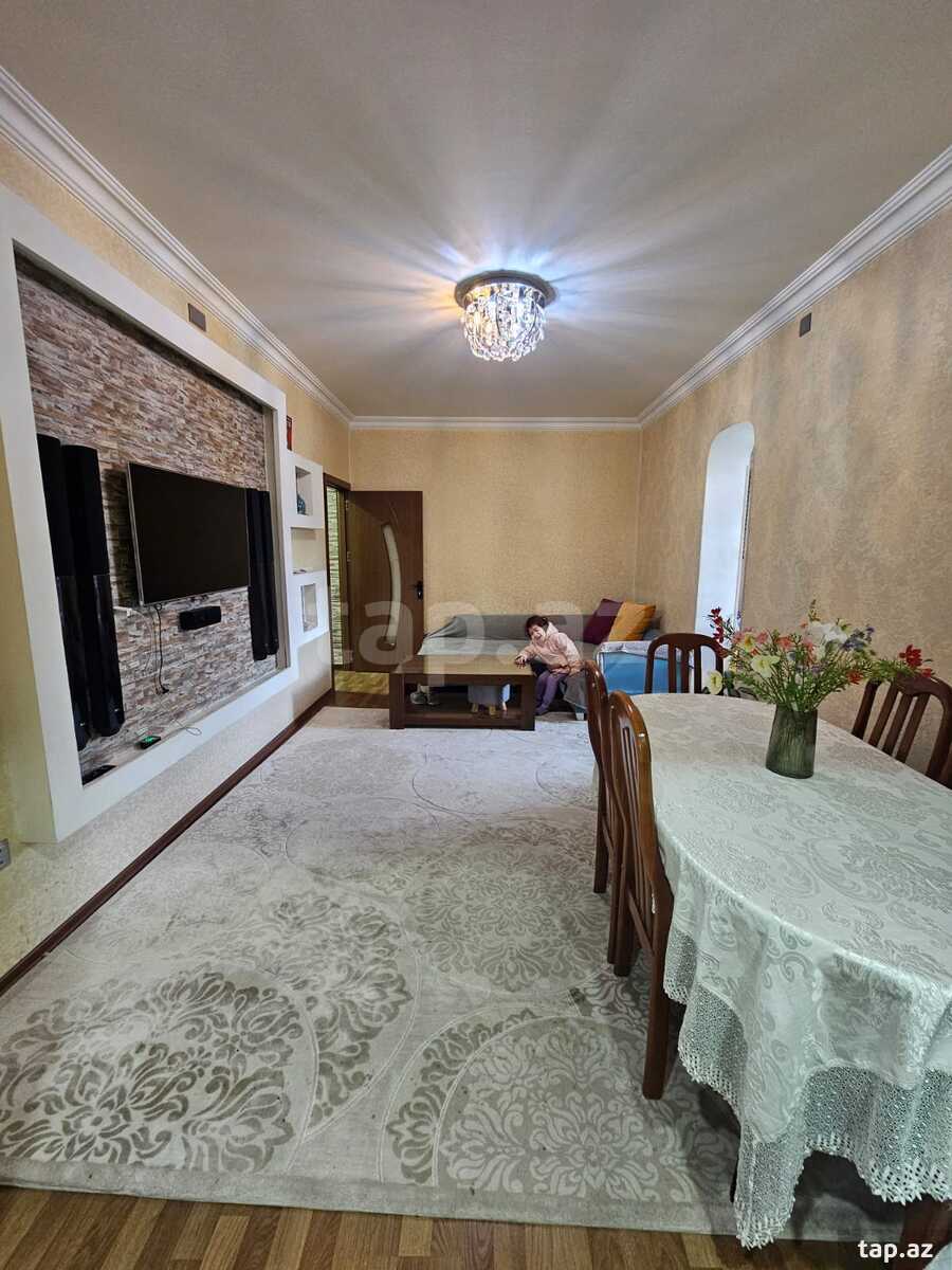 2 otaqlı mənzil satılır, 7-ci mikrorayon, Bakı