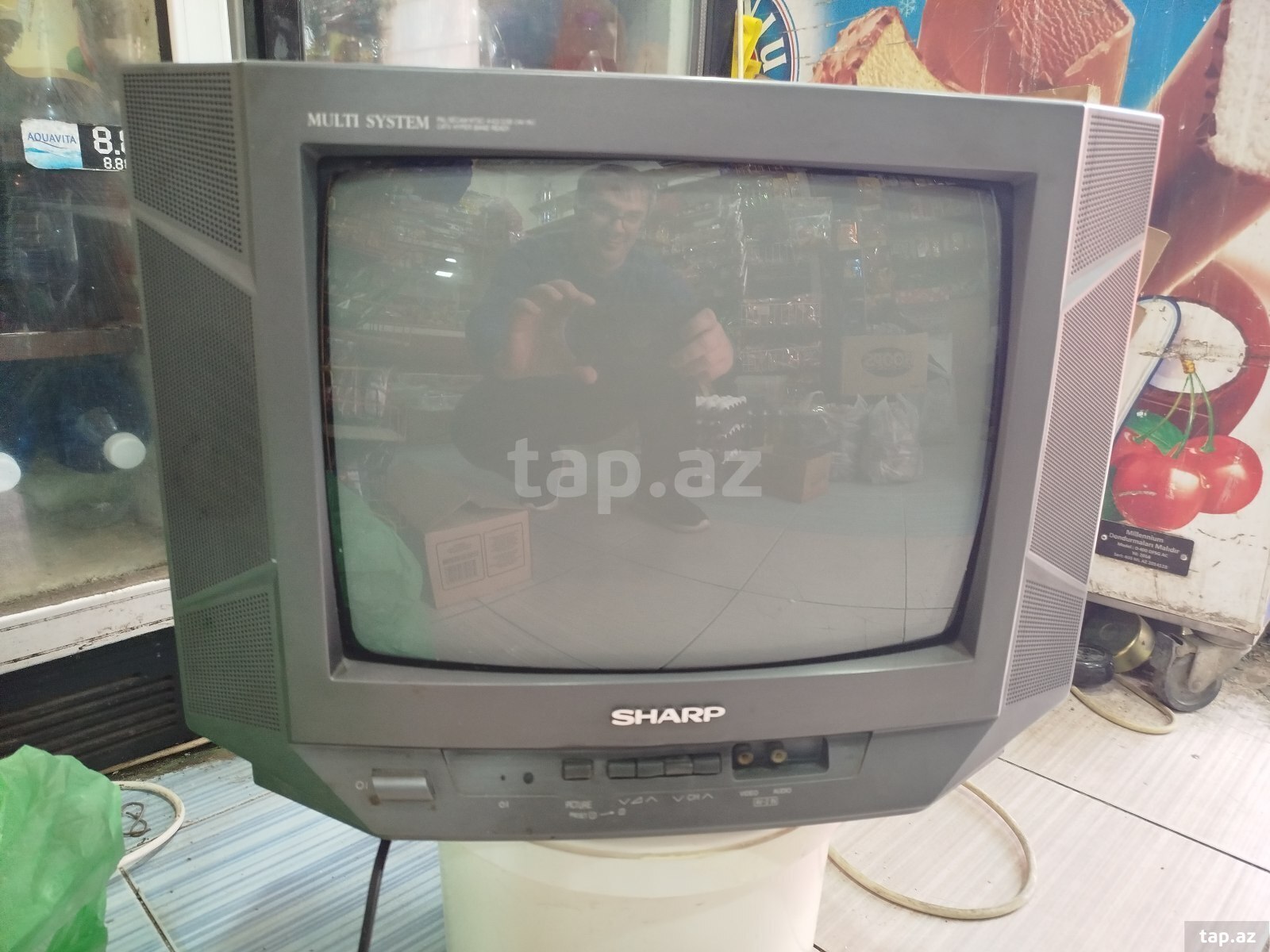 Televizor Sharp (2)